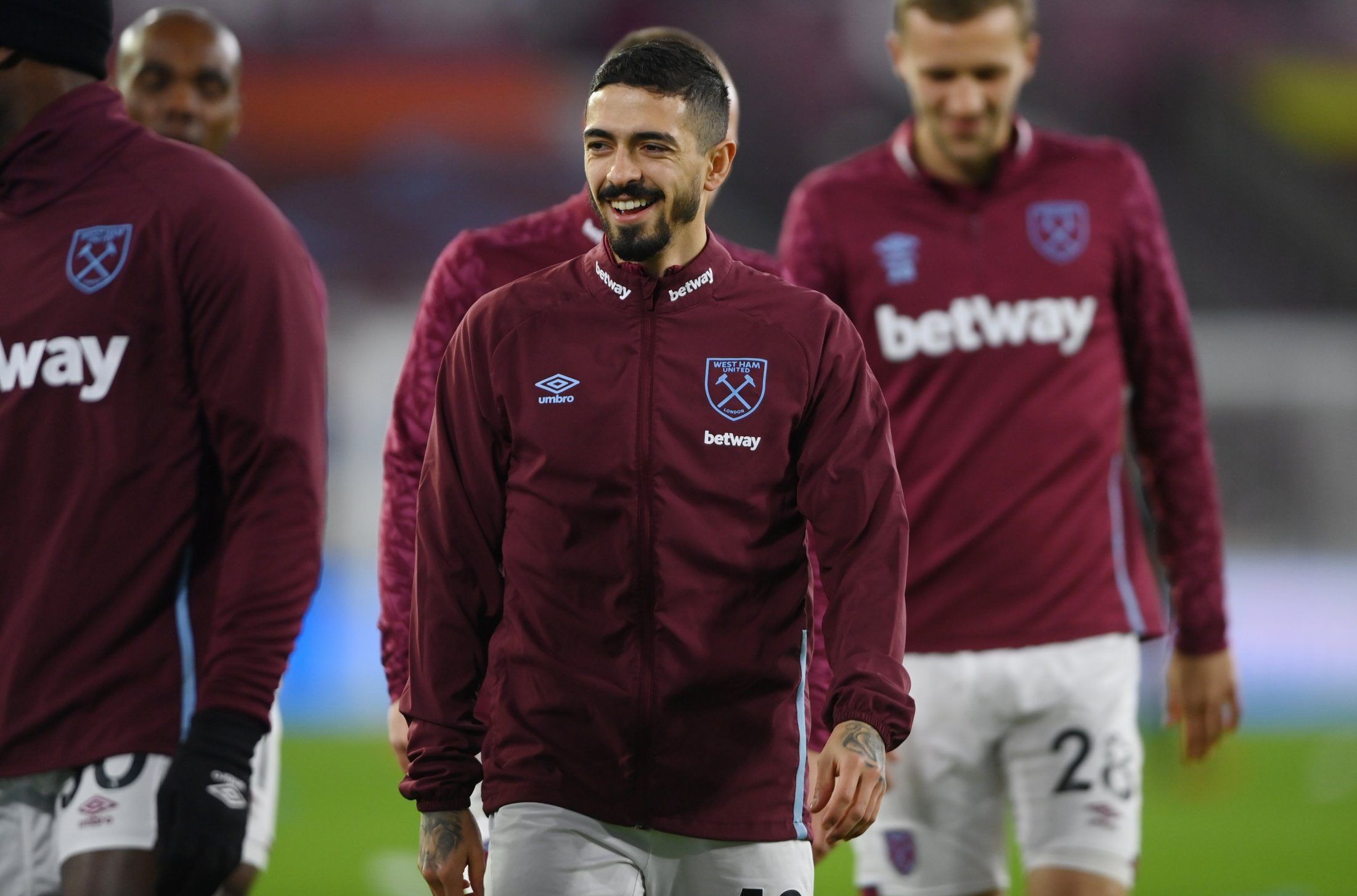 Moyes to cash in on West Ham flop Lanzini ...